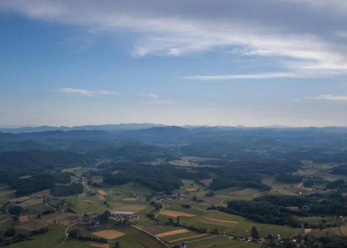 House Donacka Gora * Rogatec