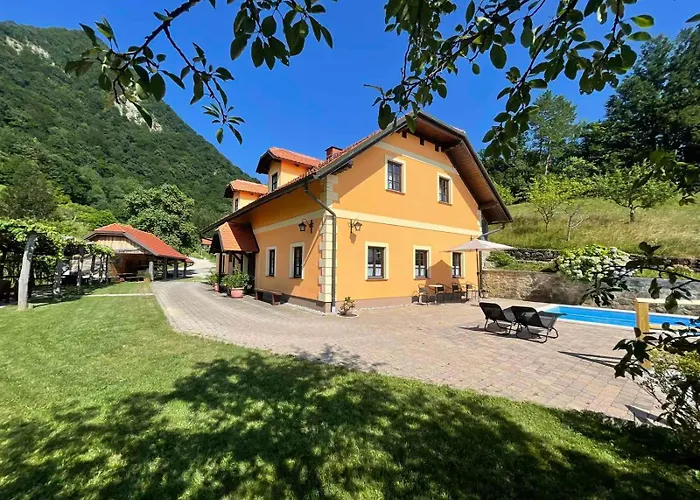 House Donacka Gora Villa *